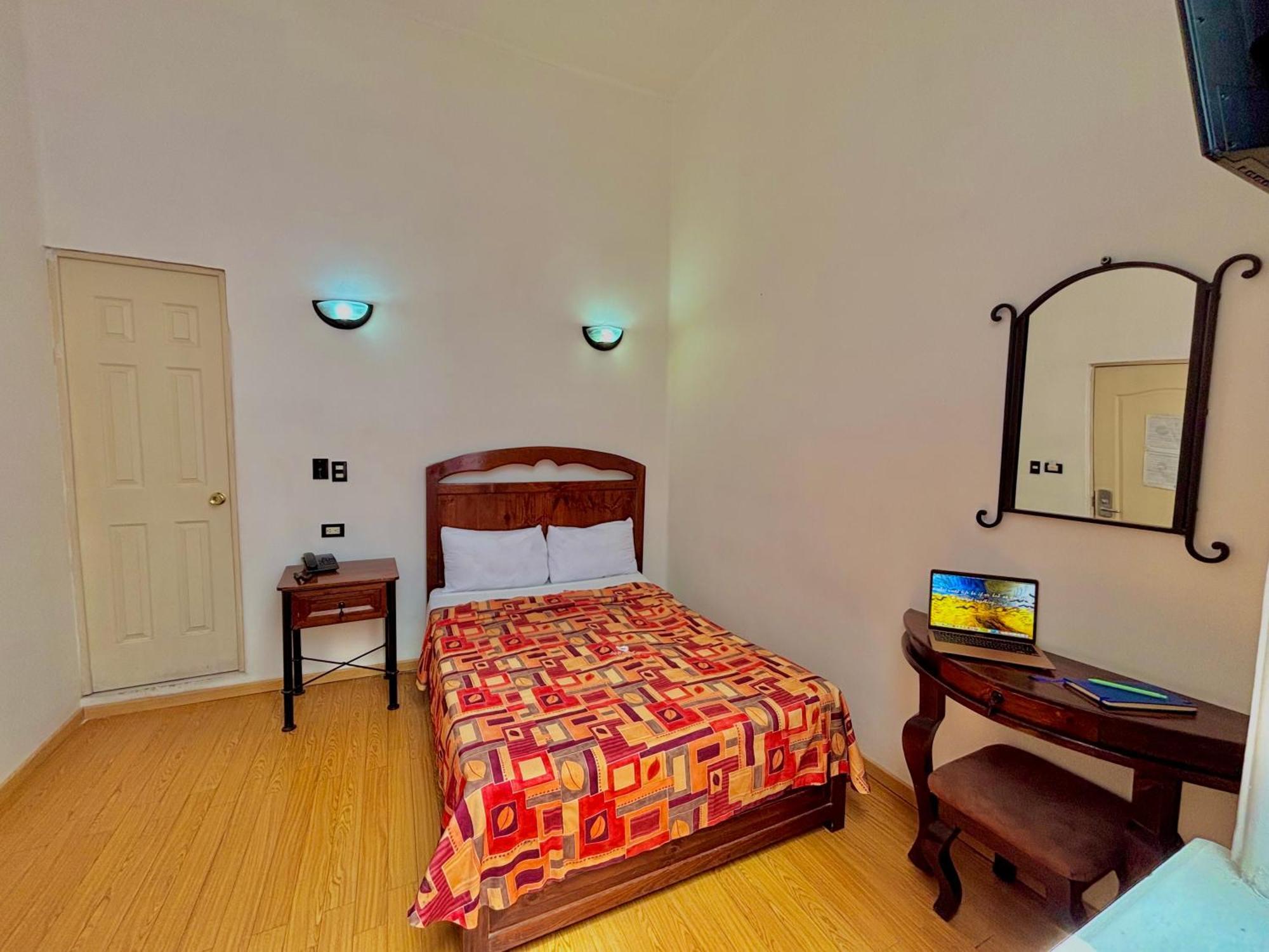 Hotel La Alhondiga Puebla Luaran gambar